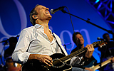 Michael Bolton plays AVO Session